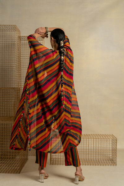 Khas Bagh Baghdhari Cape With Crop And Pants