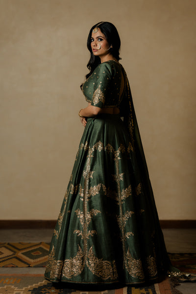 KALINDI LEHENGA SET