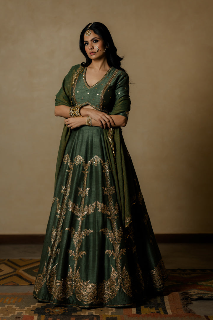 KALINDI LEHENGA SET