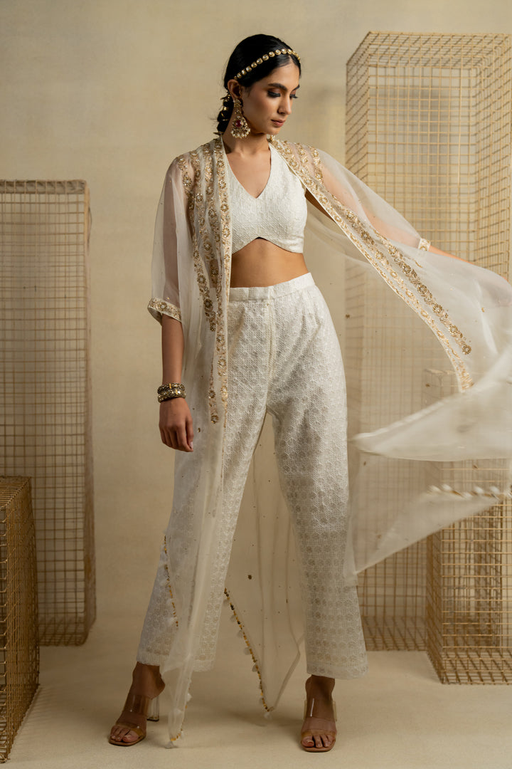 Khas Bagh Abil Organza Cape With Crop And Pants