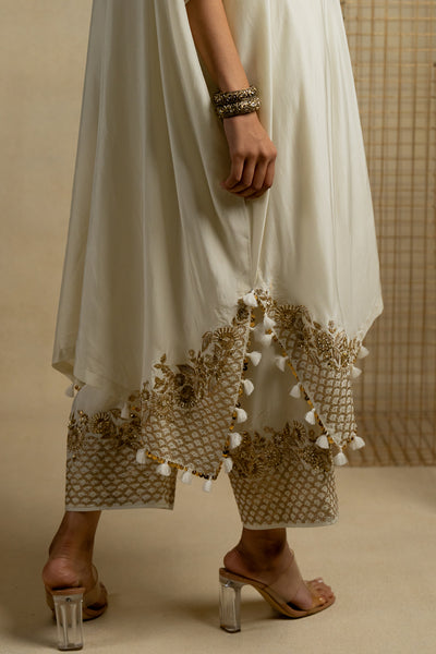 Khas Bagh Abil Embroidered Kaftan With Palazzo