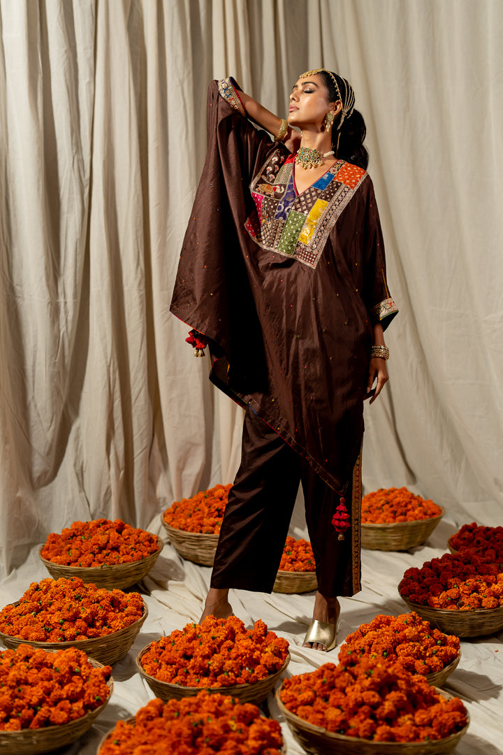 "Raat" - Kaftan With Pant Set