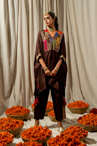 "Raat" - Kaftan With Pant Set