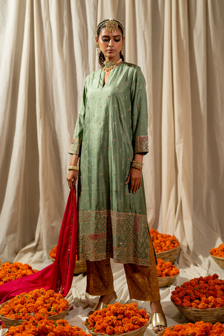 "Madhu" - Kurta With Ijhaar Set