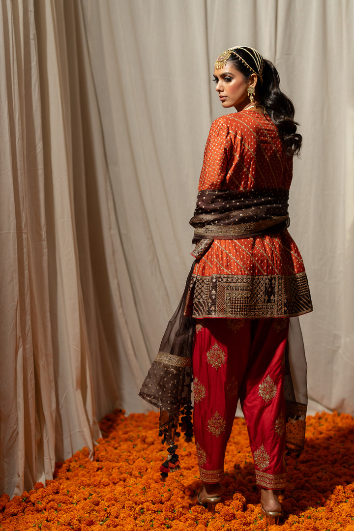 "Mitti" -  Dupatta