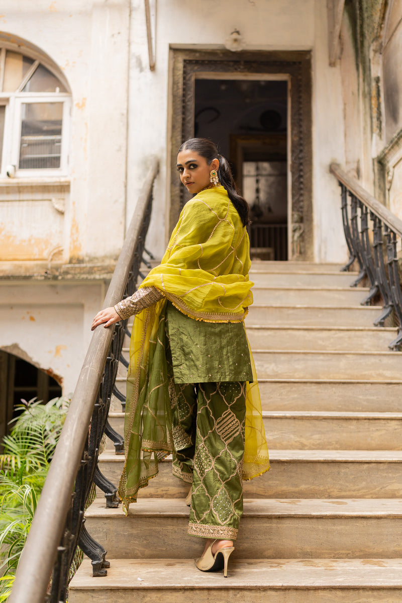 "VAINIKA" - Kurta set