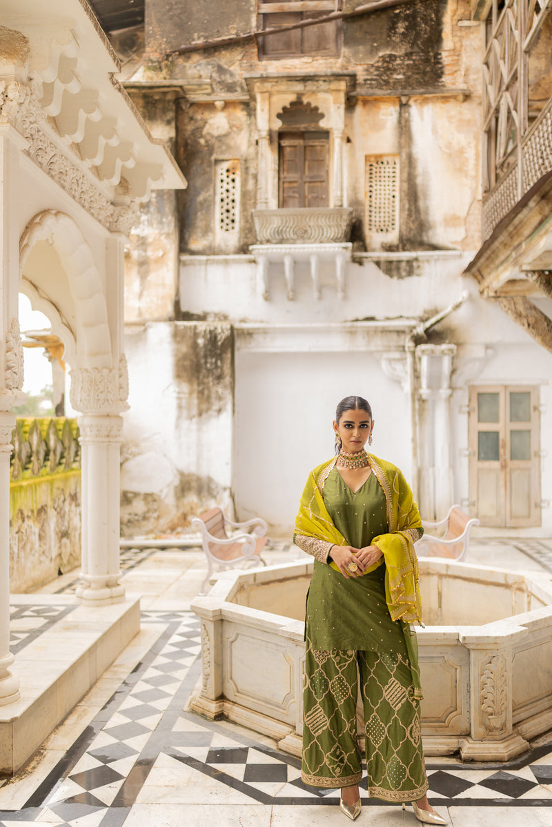 "VAINIKA" - Kurta set