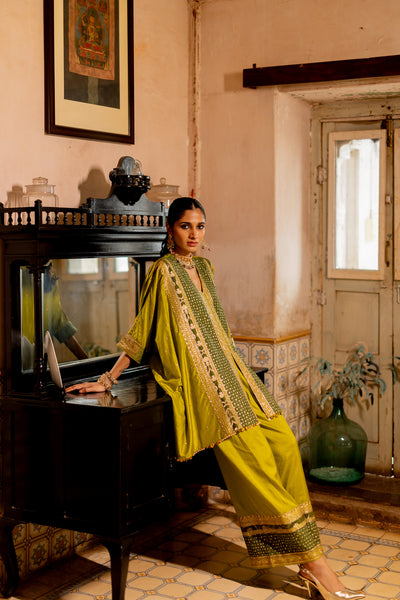 "SAANWARIYA" - Kaftan set