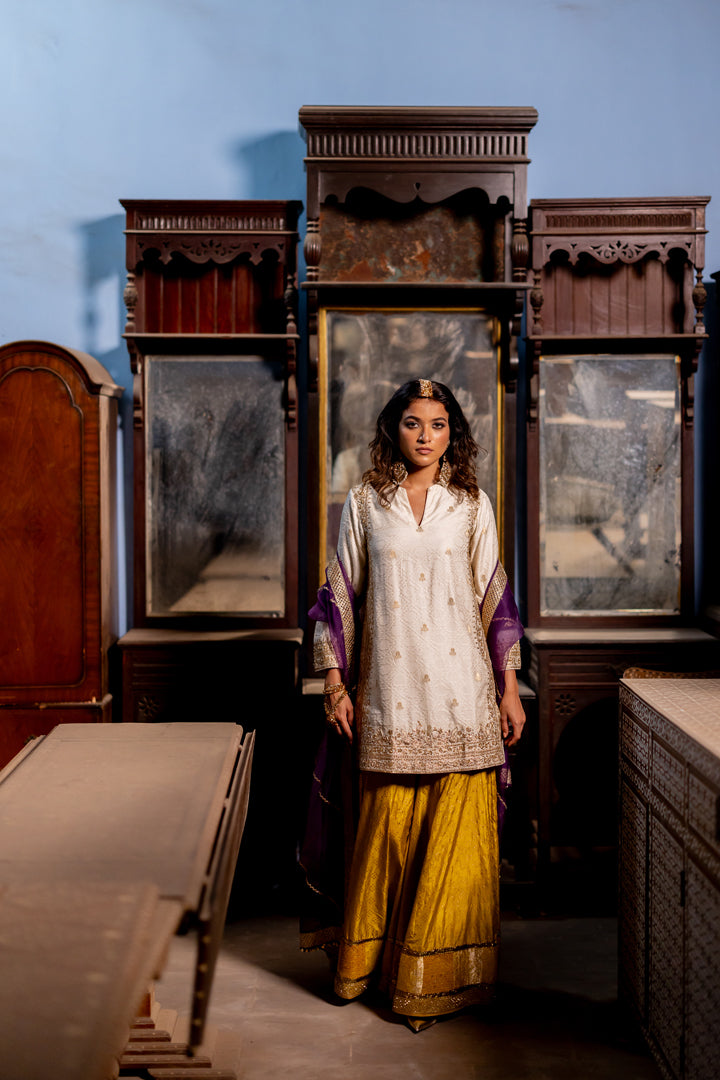 "BANSURI" Kurta With Sharara Set