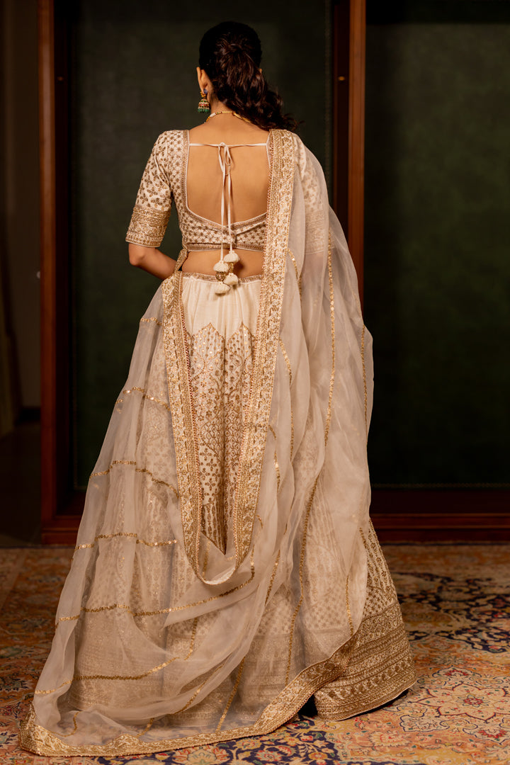 OFFWHITE LEHENGA SET