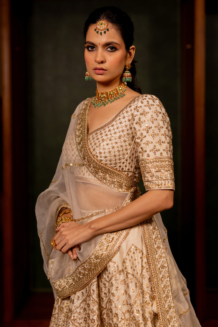 OFFWHITE LEHENGA SET