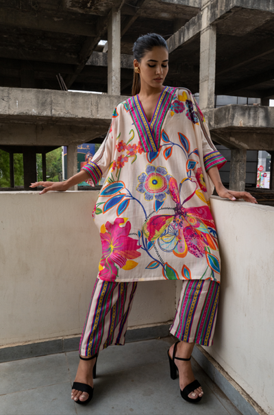 Artistic Abstraction 2.O Floral Jaal Kaftan With Pants